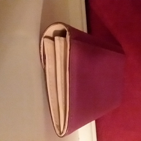 🎆Sale Kate Spade Dark Pink Wallet Very Good Condition - Picture 4 of 10
